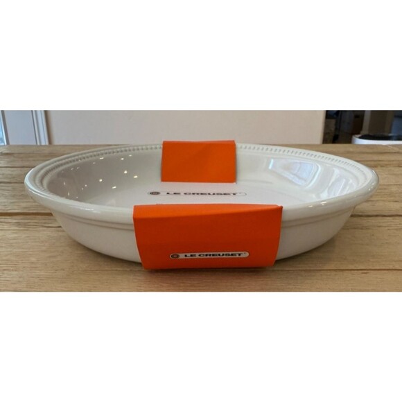 Le Creuset Stoneware Large 26 cm 10 1/4 in 2 1/4 qt 2.1 L Pie Dish White NEW - Picture 1 of 8